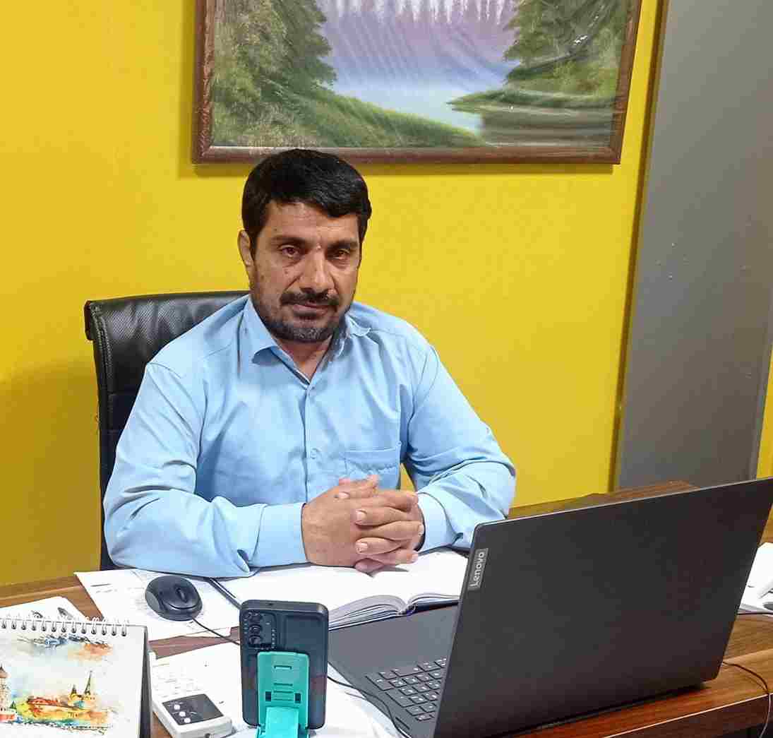 حسین هدایتی